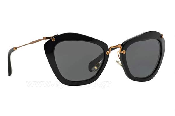  Emma-Roberts wearing sunglasses Miu Miu 10NS
