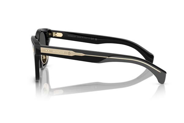 Moncler modello 6002D METROPE di colore 300187