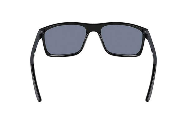 NIKE modello FIRE P FD1818 di colore 010