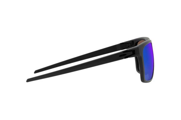 OAKLEY modello 9100 LEFFINGWELL di colore 910016