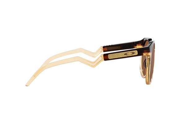 OAKLEY modello 9242 HSTN di colore 07