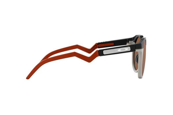 OAKLEY modello 9242 HSTN di colore 06