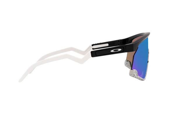 OAKLEY modello 9280 BXTR di colore 03
