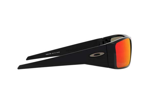 OAKLEY modello 9231 HELIOSTAT di colore 06