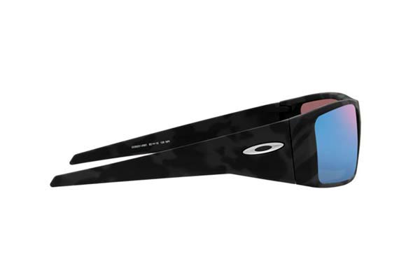 OAKLEY modello 9231 HELIOSTAT di colore 05