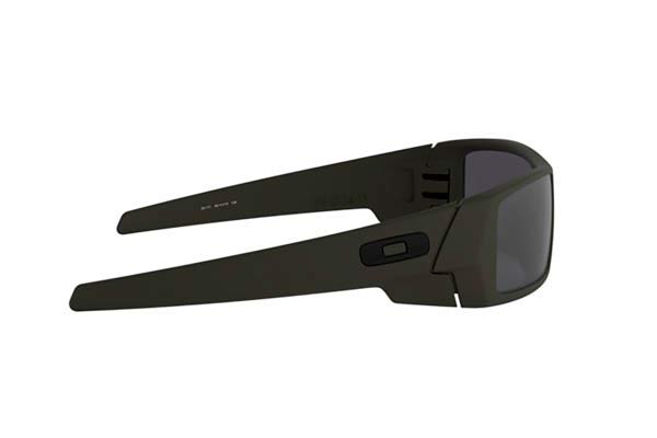 OAKLEY modello GASCAN 9014 di colore 53-111