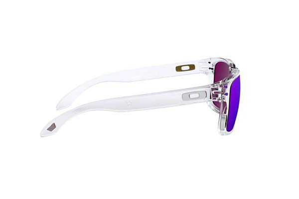 Oakley Junior modello HOLBROOK XS 9007 di colore 10