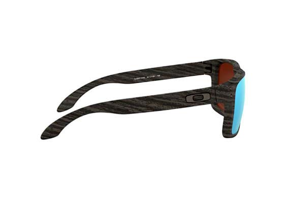 Oakley Junior modello HOLBROOK XS 9007 di colore 11