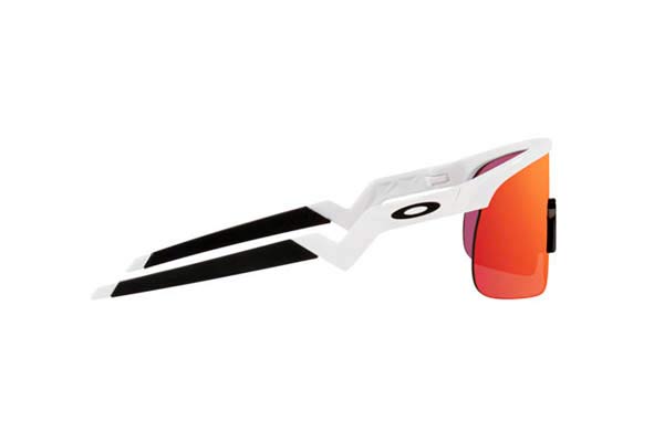 Oakley Youth modello 9010 RESISTOR di colore 04