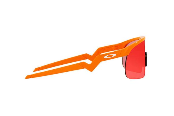 Oakley Youth modello 9010 RESISTOR di colore 03
