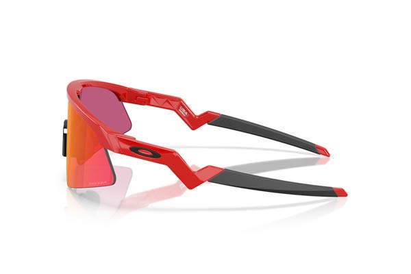 Oakley Youth modello 9015 RESISTOR SWEEP di colore 08