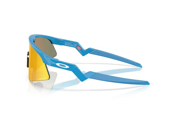 Oakley Youth modello 9015 RESISTOR SWEEP di colore 02