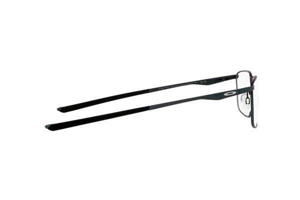 Oakley modello 3217 SOCKET 5.0 di colore 14