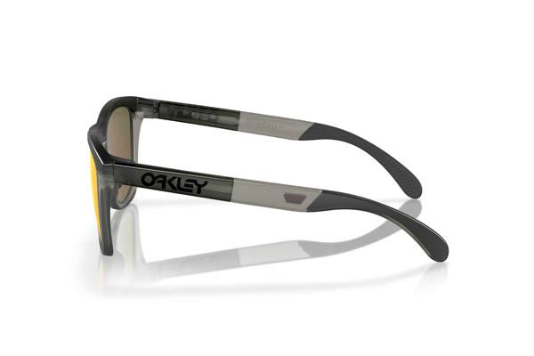 Oakley modello 9284 FROGSKINS RANGE di colore 928401