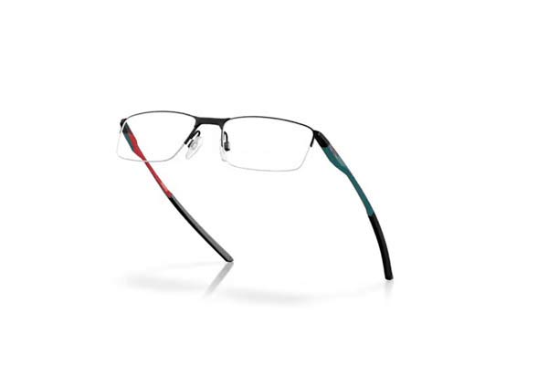 Oakley modello 3218 SOCKET 5.5 di colore 14