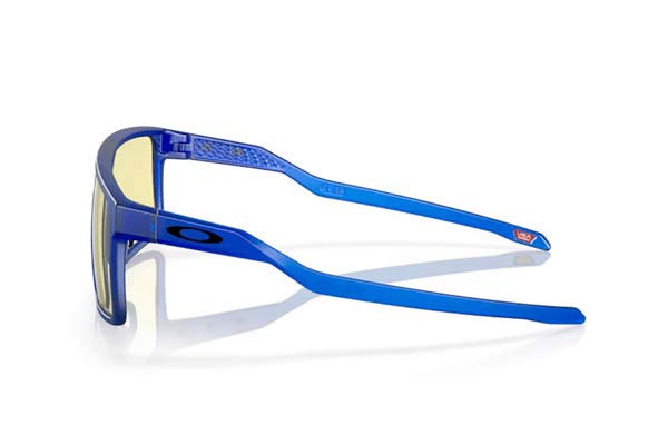 Oakley modello 9285 HELUX di colore 03