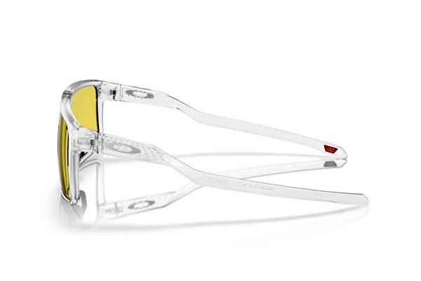 Oakley 9285 HELUX