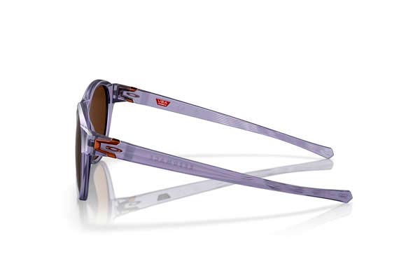 Oakley modello 9126 REEDMACE di colore 10