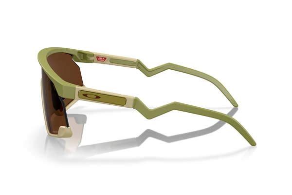 OAKLEY modello 9280 BXTR di colore 10