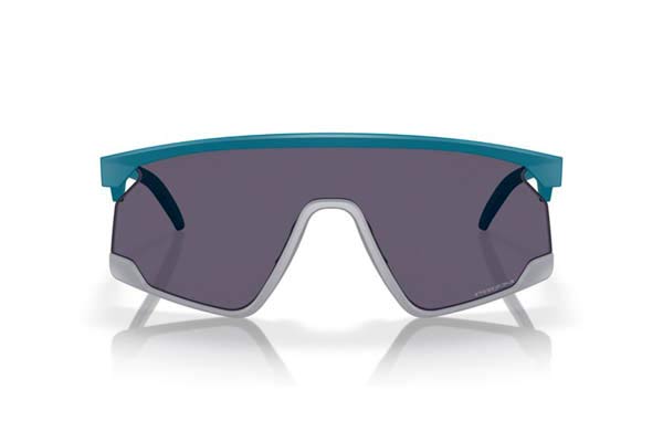 OAKLEY modello 9280 BXTR di colore 09
