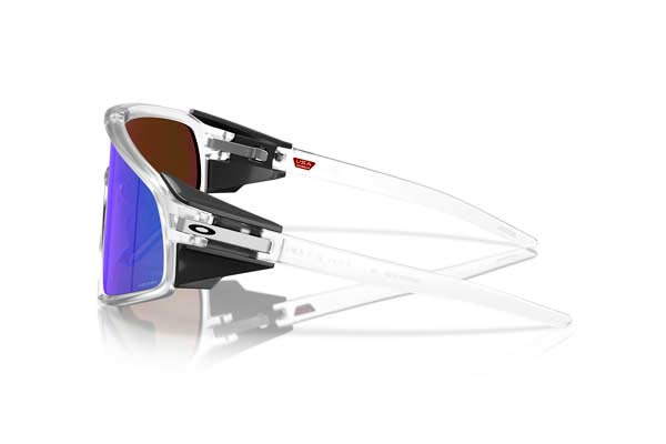 Oakley modello 9404 LATCH PANEL di colore 02