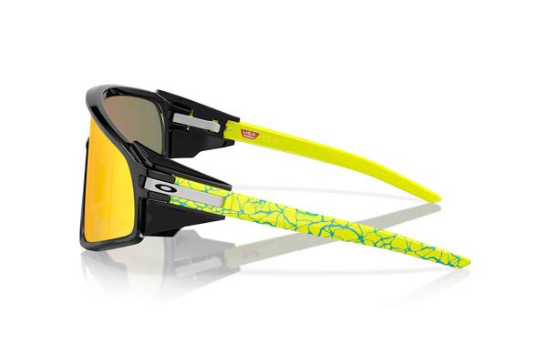 Oakley modello 9404 LATCH PANEL di colore 10