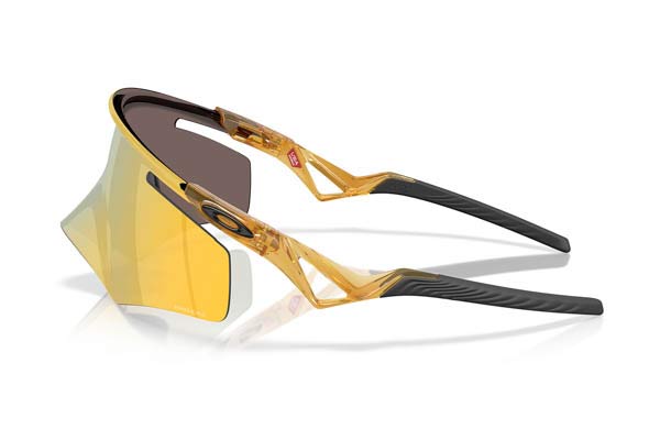 Oakley modello 9481D QNTM KATO di colore 04