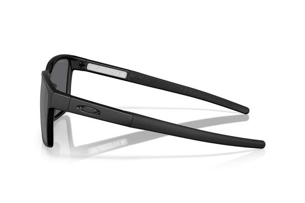 Oakley modello 9430 ACTUATOR SQ di colore 01