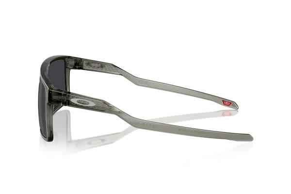 Oakley modello 9285 HELUX di colore 07