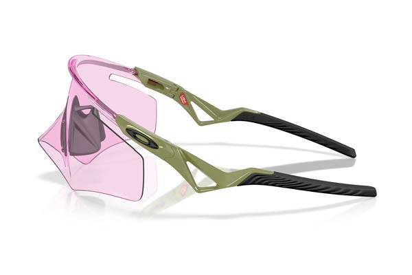 Oakley modello 9481D QNTM KATO di colore 06
