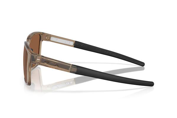 Oakley modello 9430 ACTUATOR SQ di colore 04
