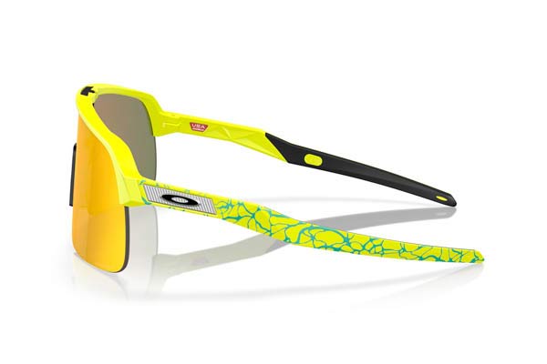 Oakley modello 9463 SUTRO LITE di colore 67