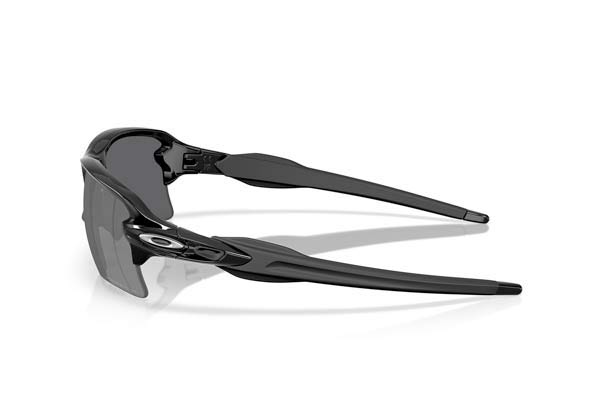 Oakley modello 9488 FLAK 2.0 XXL di colore 04