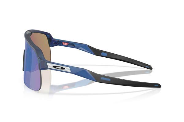 Oakley modello 9496 SUTRO LITE S di colore 03
