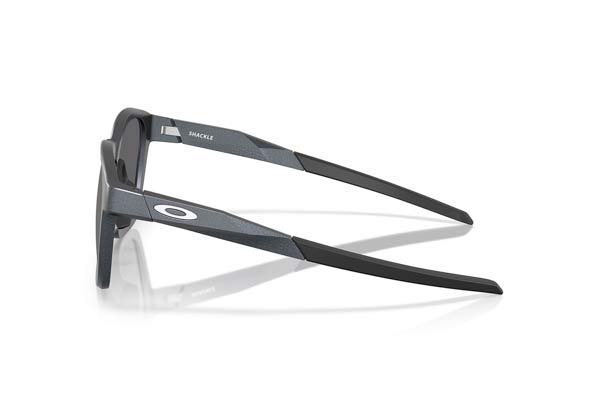Oakley modello 9507D SHACKLE di colore 07