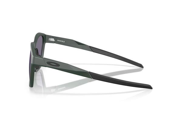 Oakley modello 9507D SHACKLE di colore 06