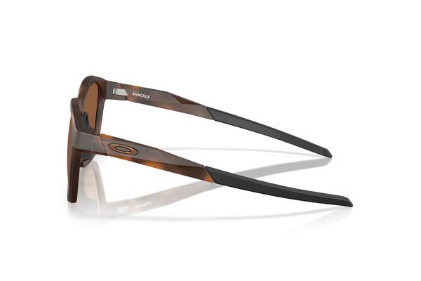 Oakley modello 9507D SHACKLE di colore 03