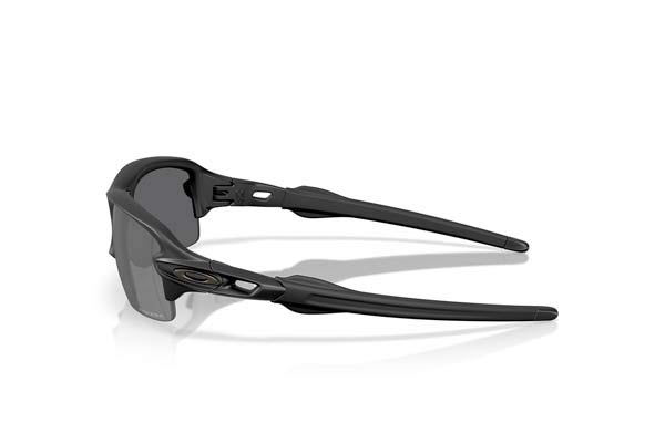 Oakley modello 9511 FLAK 2.0 S di colore 06