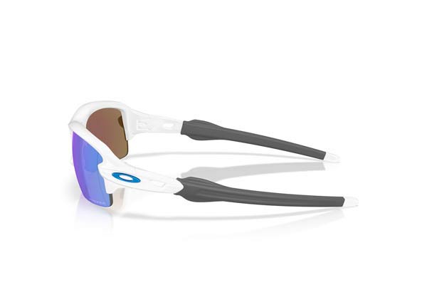 Oakley modello 9511 FLAK 2.0 S di colore 02