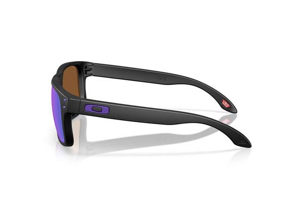 Oakley modello 9509 HOLBROOK S di colore 06