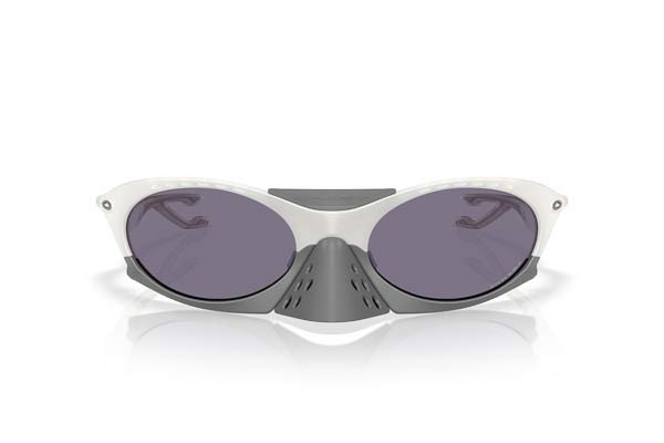 Oakley 9437 PLANTARIS