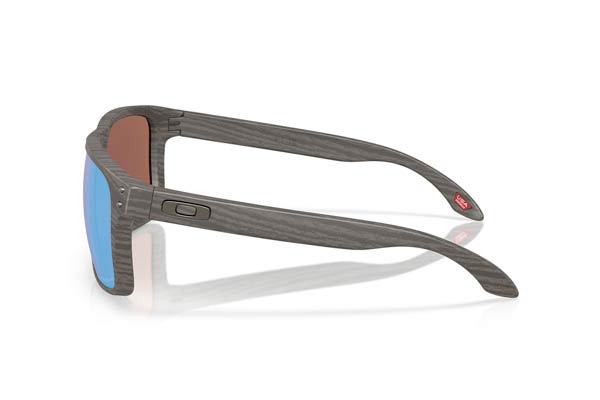 Oakley modello 9487 HOLBROOK XXL di colore 04