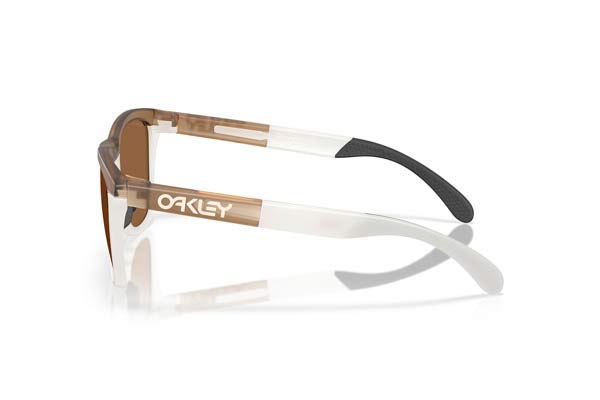 Oakley modello 9284 FROGSKINS RANGE di colore 20