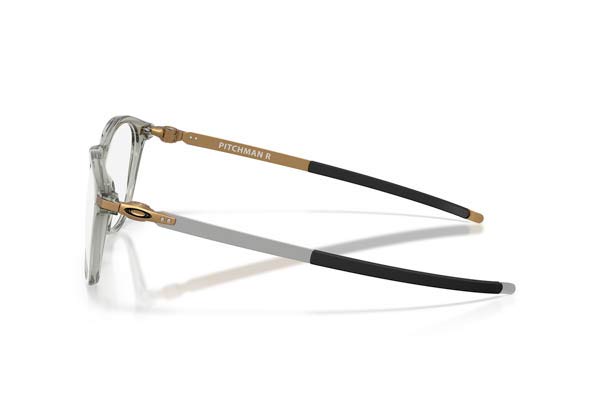 Oakley modello 8105 PITCHMAN R di colore 26