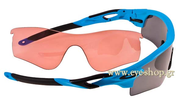 Oakley modello Radarlock di colore Path 9181 07 black iridium Polarized