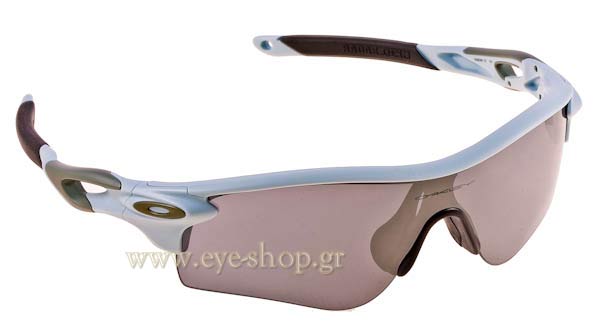 Occhiali Oakley Radarlock Path 9181 10 GP75 Matte blue Ice