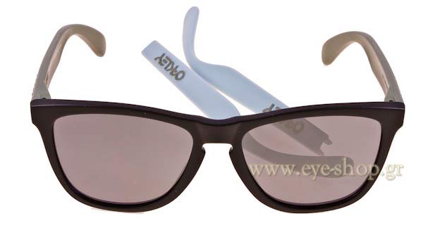 Oakley Frogskins 9013