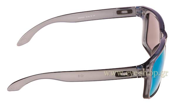 Oakley modello Holbrook 9102 di colore 45 Crystal Black - Violet Iridium
