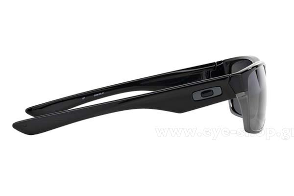 Oakley modello TwoFace 9189 di colore 01 Black - Black Iridium Polarized