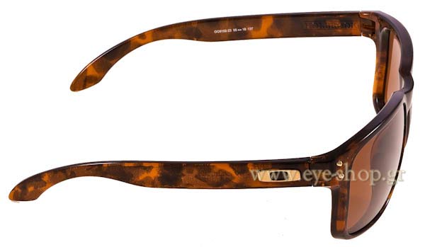 Oakley modello Holbrook 9102 di colore 23